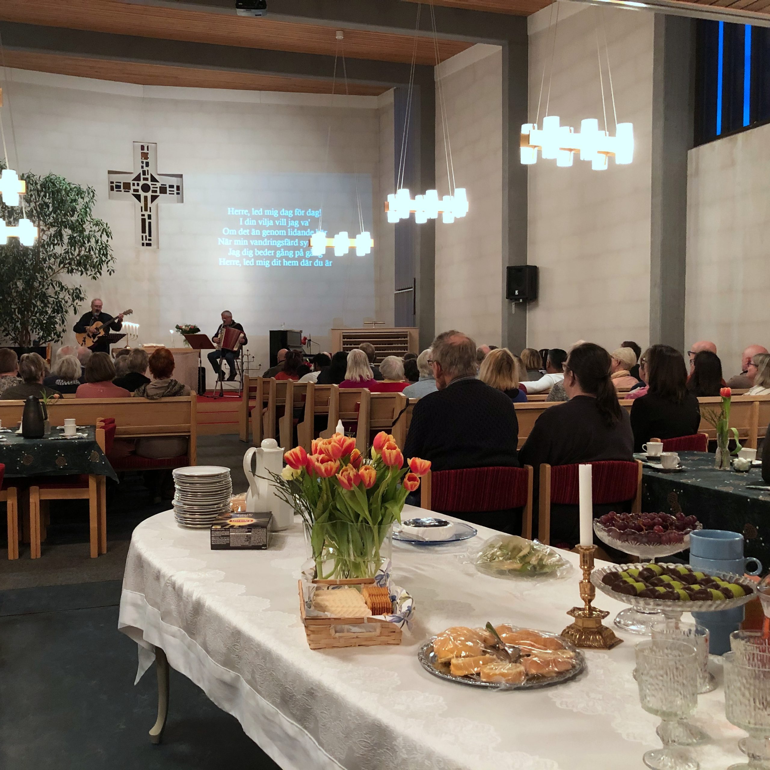 haggenkyrkan-oxelosund-cafekvall